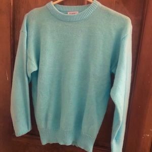 light blue sweater 💎